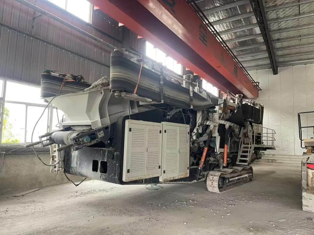 crawler mobile impact crusher