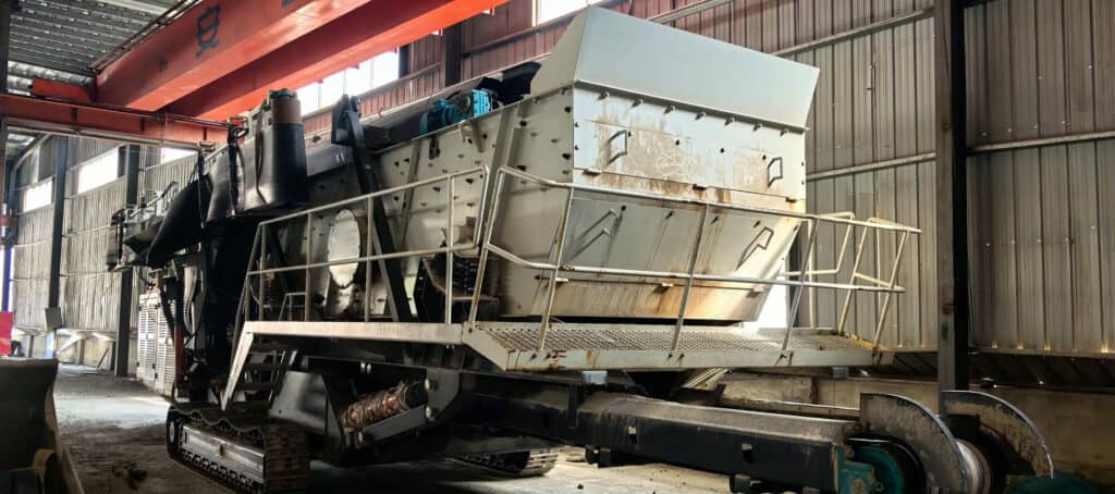 crawler mobile impact crusher